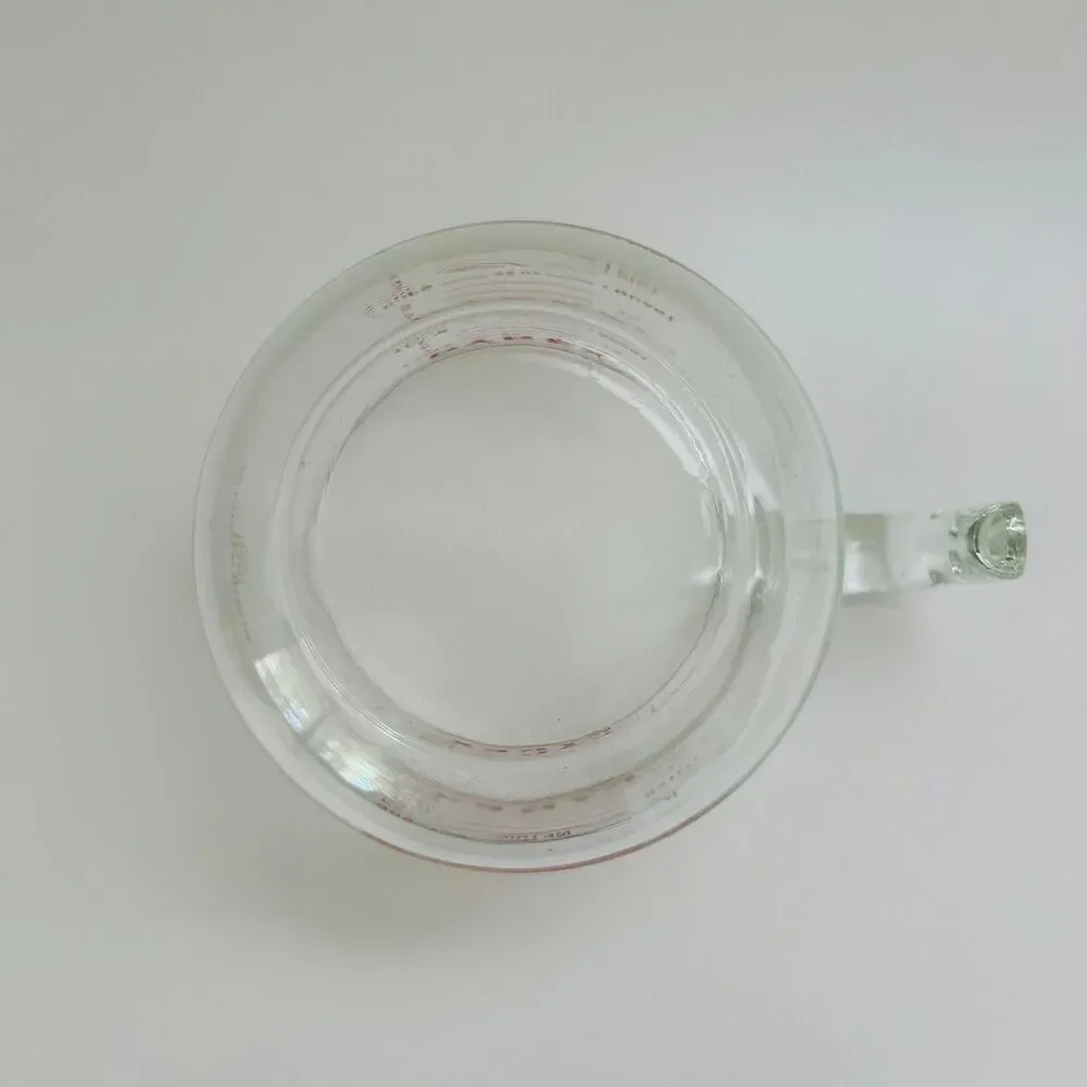 PYREX (All Caps) 8 Cup / 2 Qt / 64 oz / 2 L Glass Measuring Cup with Handle